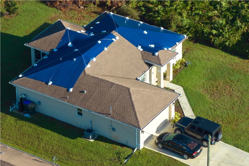 Signs Your Windows and Roof Need Repair